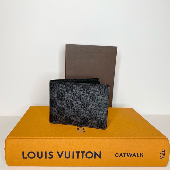 ❌❌SOLD❌❌ Louis Vuitton wallet - Picture 1 of 12